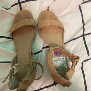 meToo high heels with gem stones. Brand: meToo. Size: 6.5